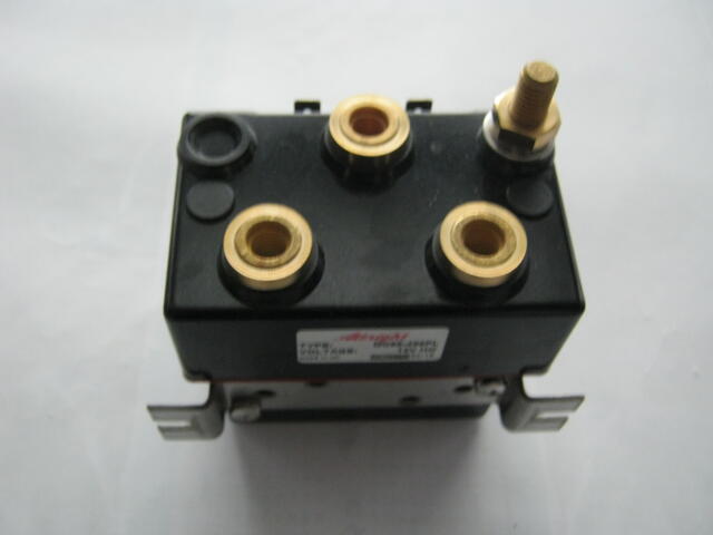 Winch / lier /  treuil  relais 24 V