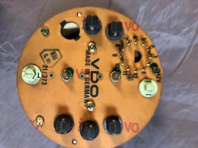 combi instrument ronde teller temperatuur en brandstof