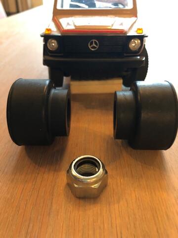 Rubber suspension on end of transverse suspension front or rear